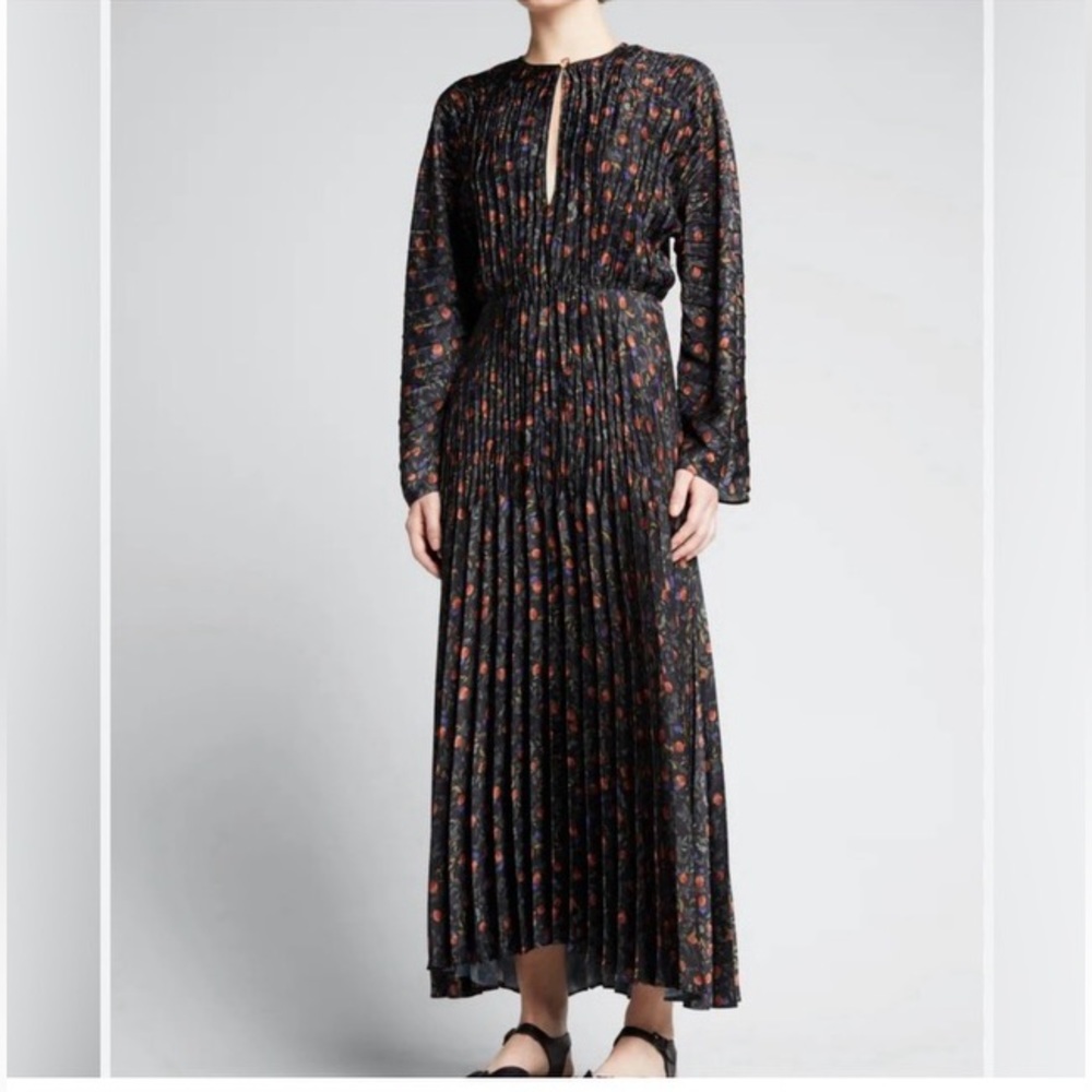 Vince pleated dress size L